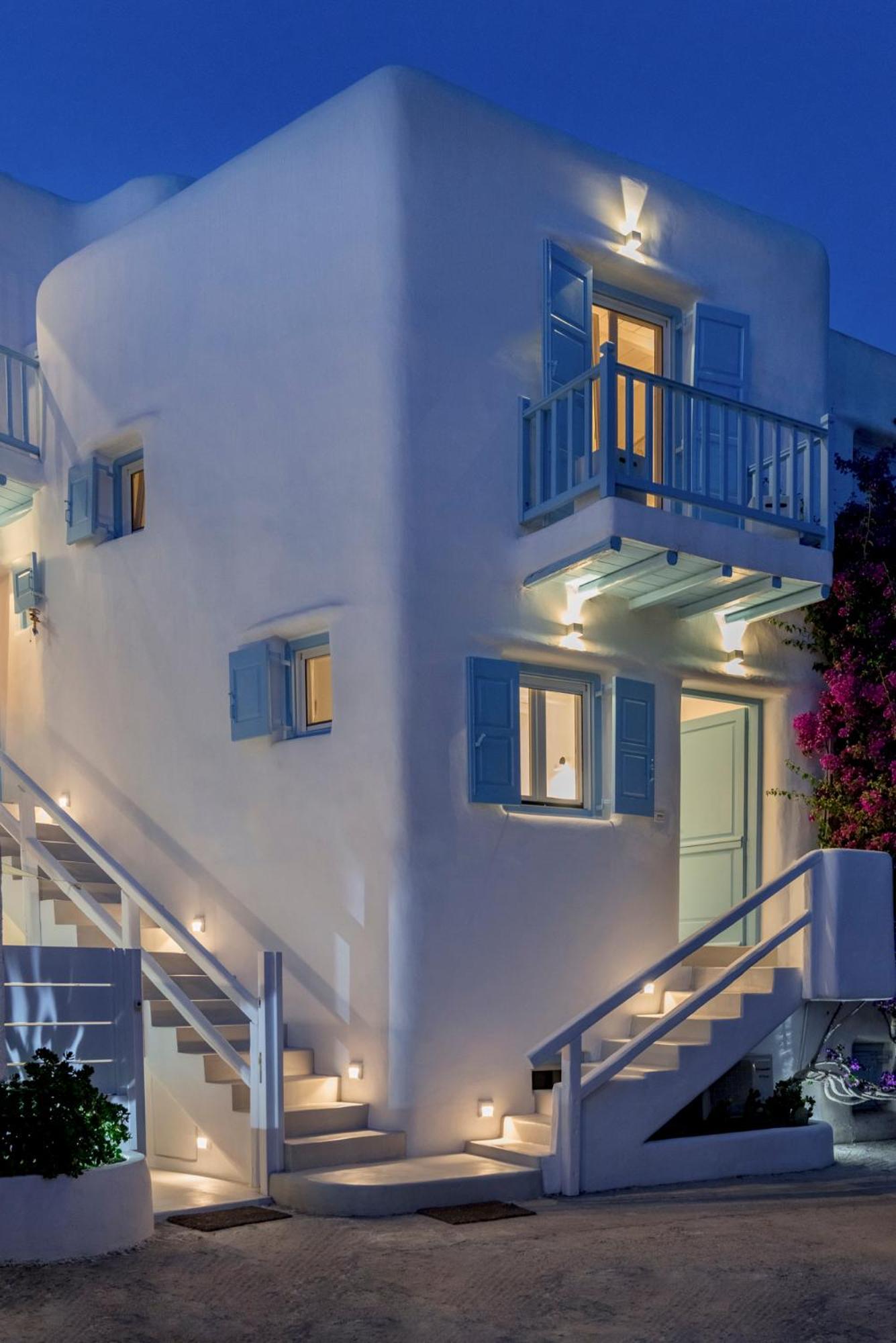 Mykonian Mews Luxury Suites Psarou  Exterior photo